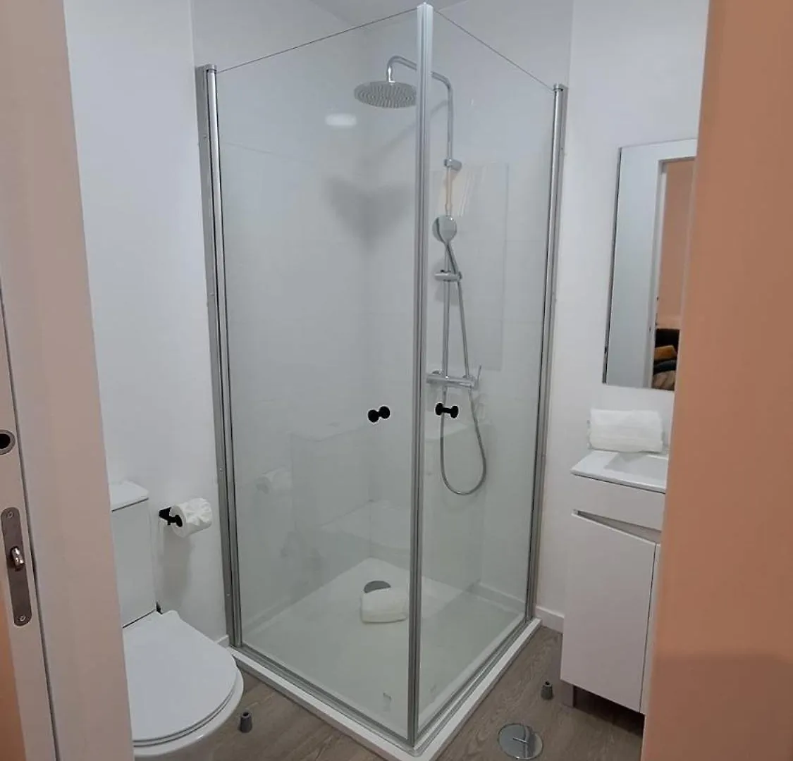 Like Home V - Single Room Funchal  Apartment Funchal (Madeira)